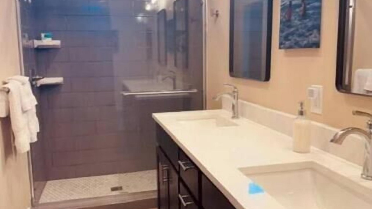 Photo of Bathroom in Limon