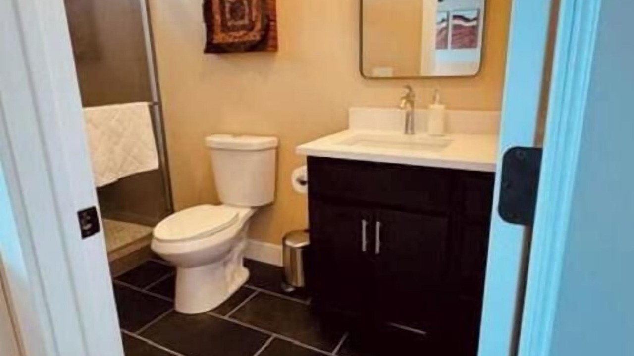 Photo of Bathroom in Limon