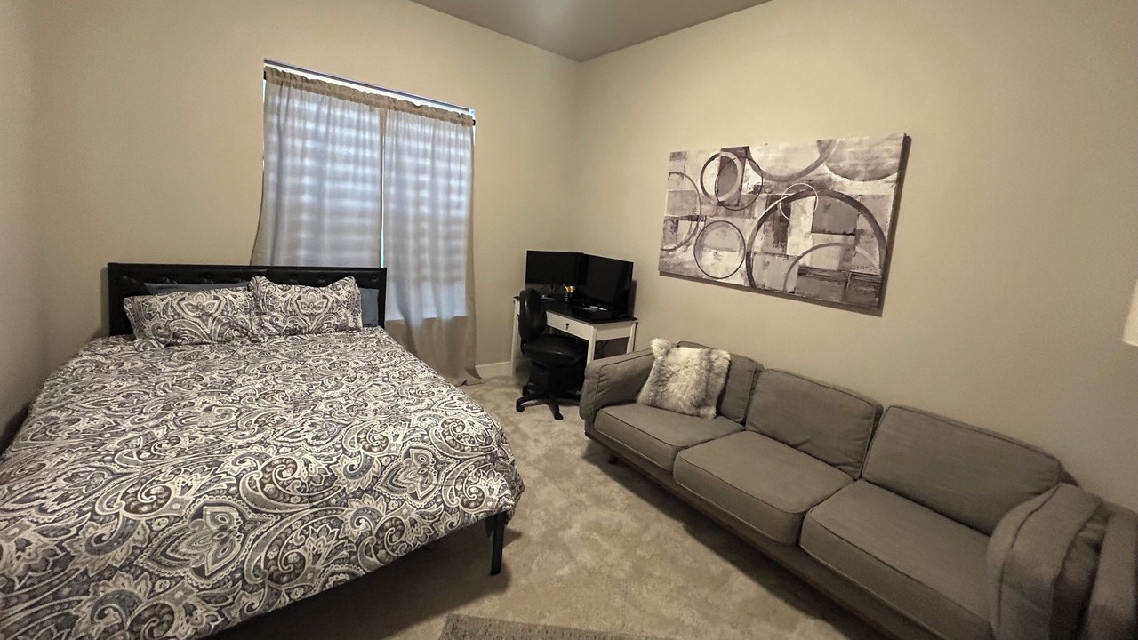 Photo of Bedroom in Loveland
