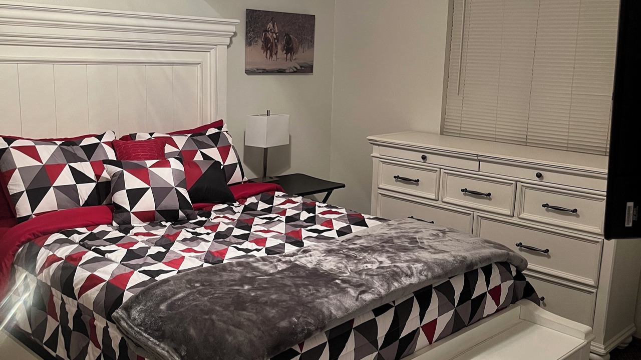 Photo of Bedroom in Delta