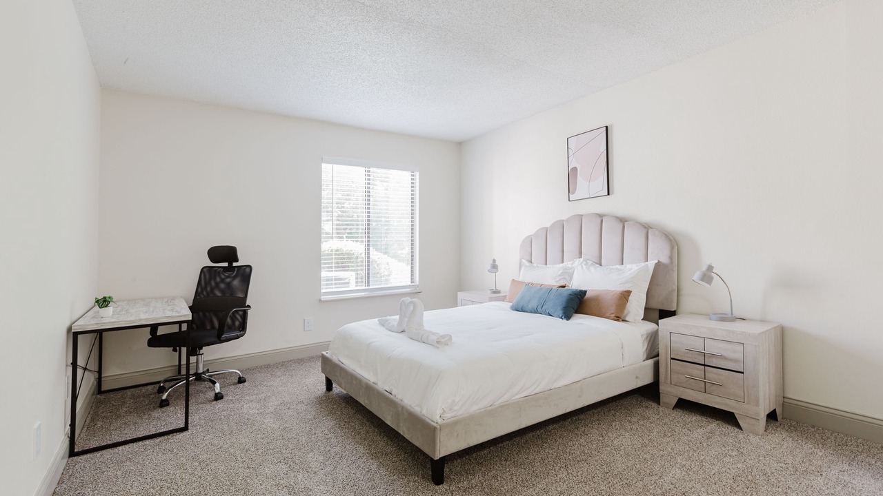 Photo of Bedroom in Lenexa