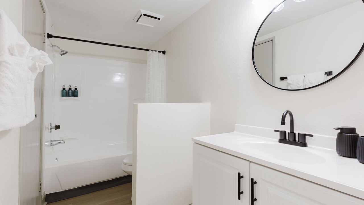 Photo of Bathroom in Lenexa
