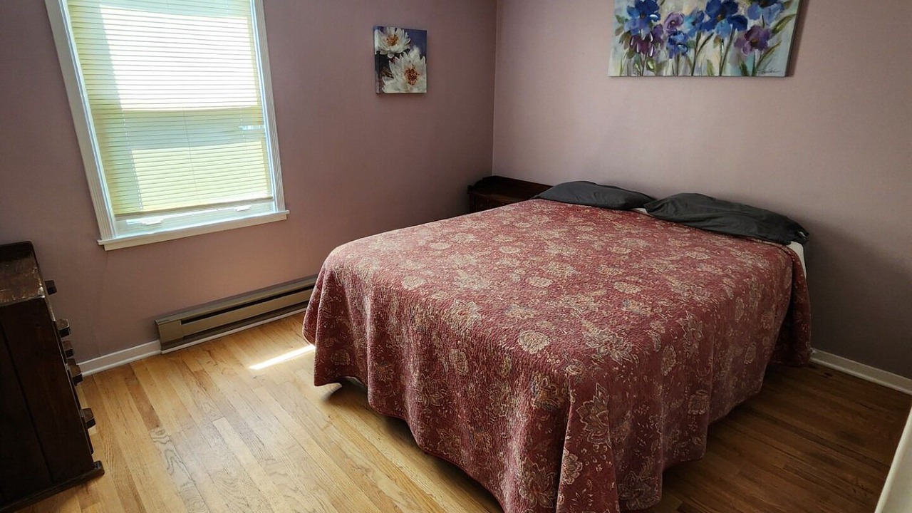 Photo of Bedroom in Lonergan