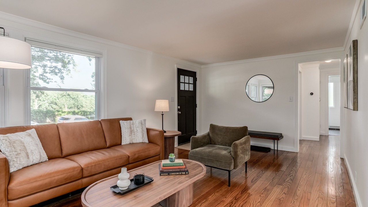 Photo of Livingroom in Fairway