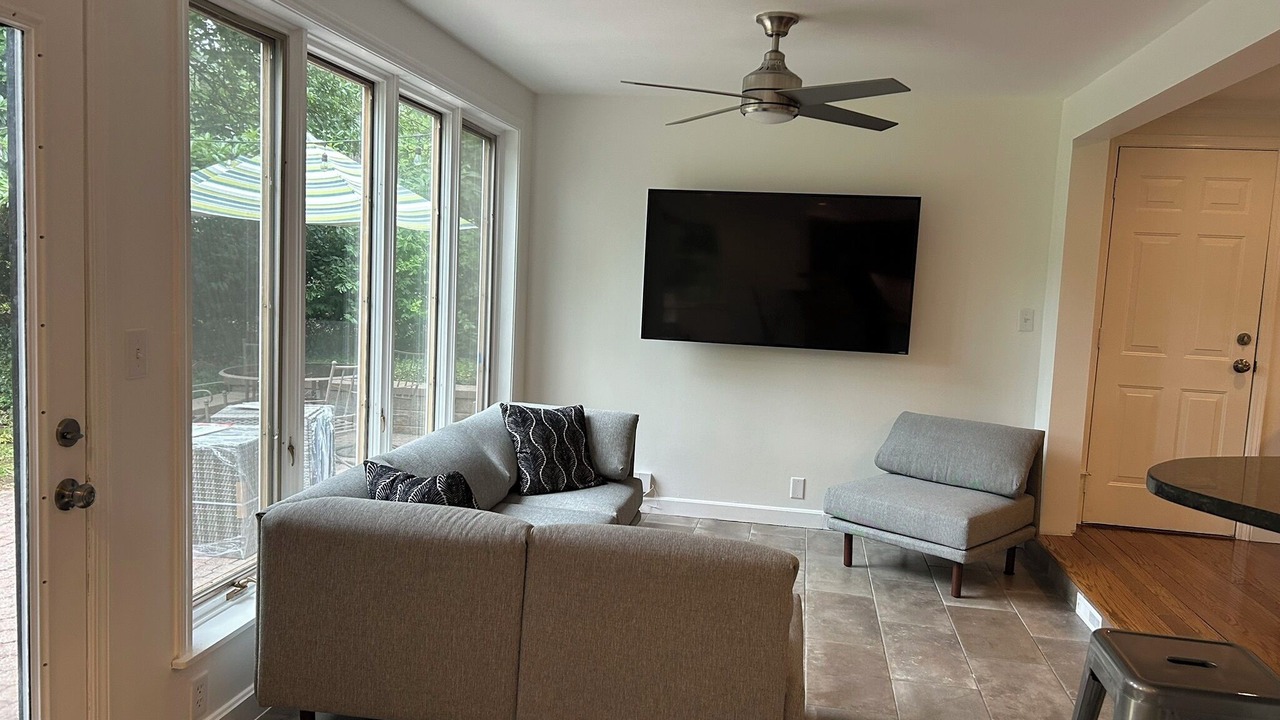 Photo of Livingroom in Fairway