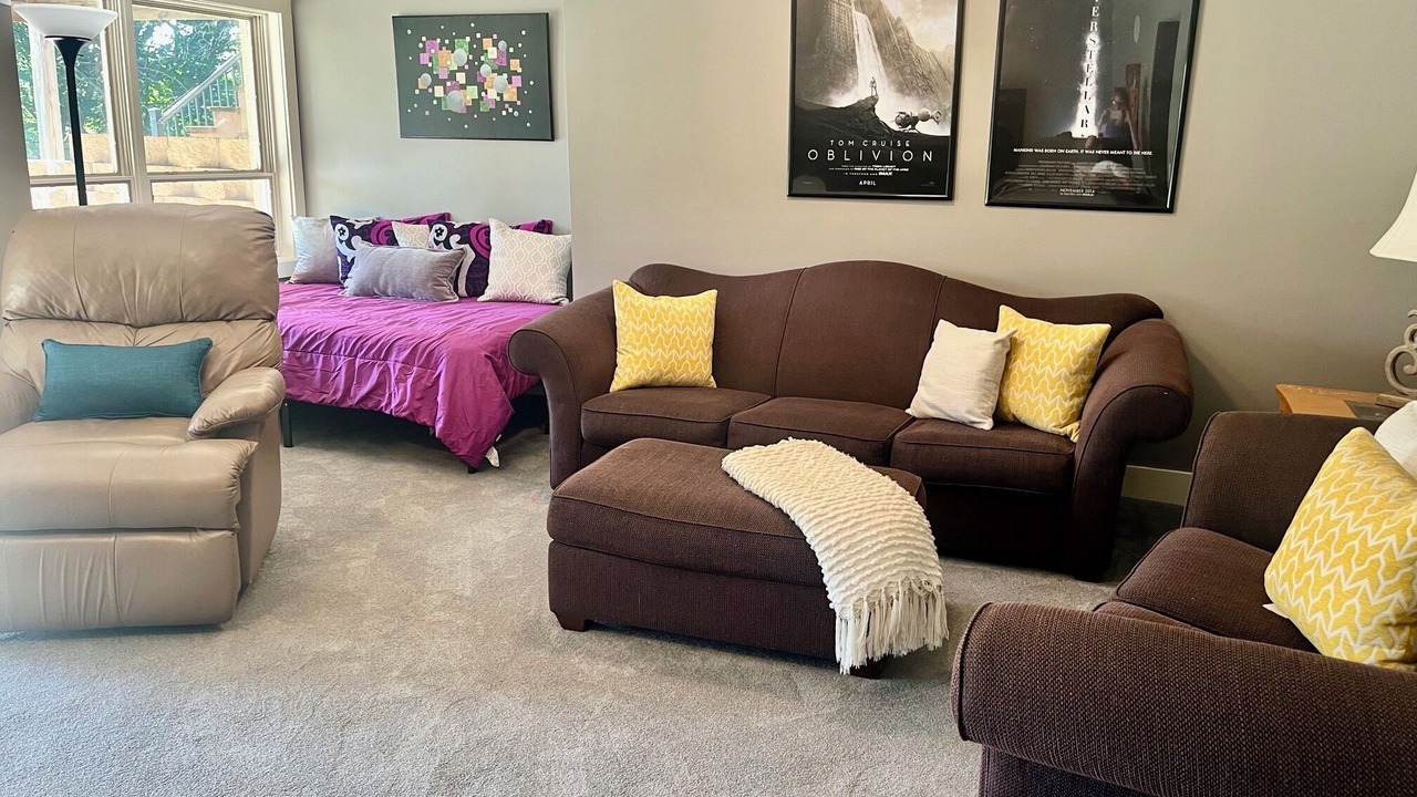 Photo of Livingroom in Missouri Valley