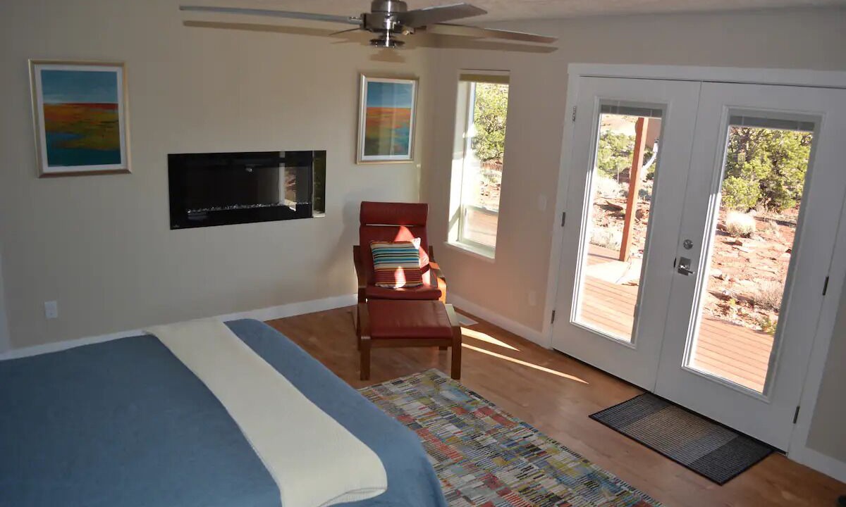 Photo of Bedroom in Torrey