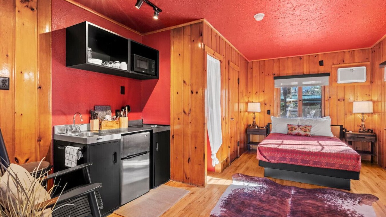 Photo of Bedroom in Colorado Springs