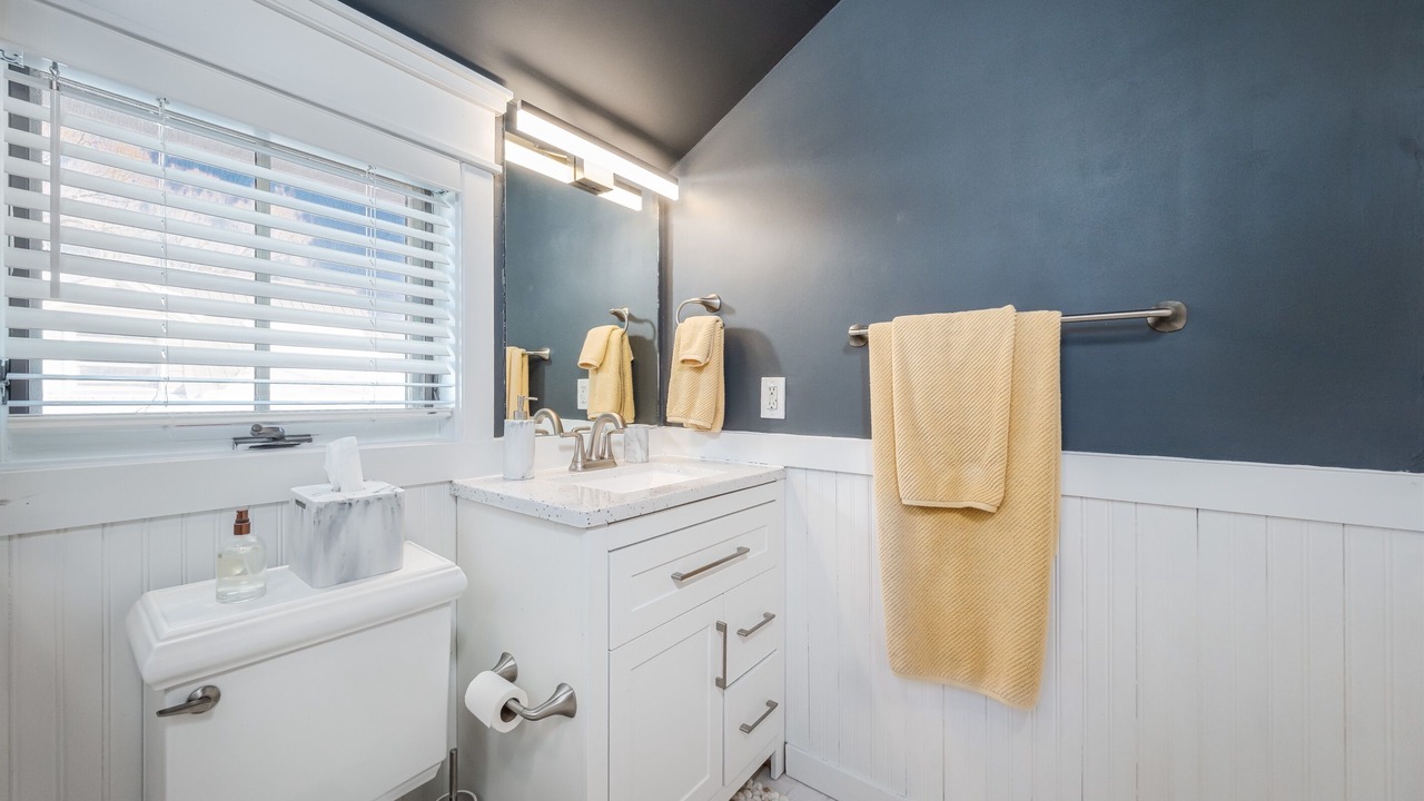 Photo of Bathroom in Old Town