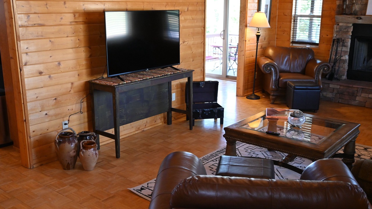 Photo of Livingroom in Angel Fire