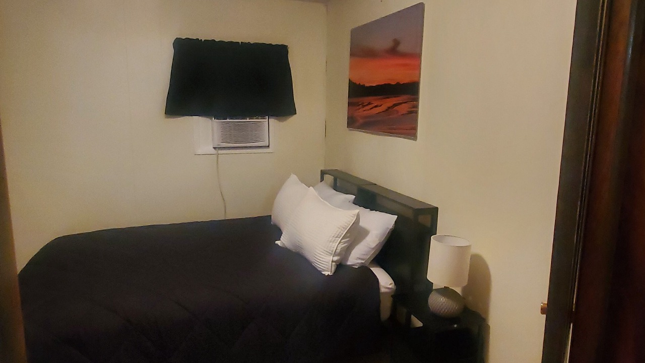 Photo of Bedroom in Alma