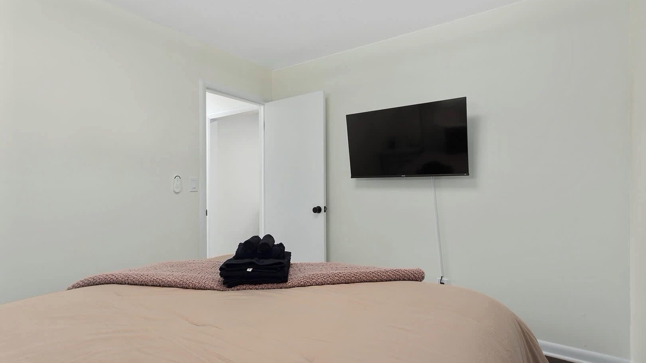 Photo of Bedroom in Overland Park