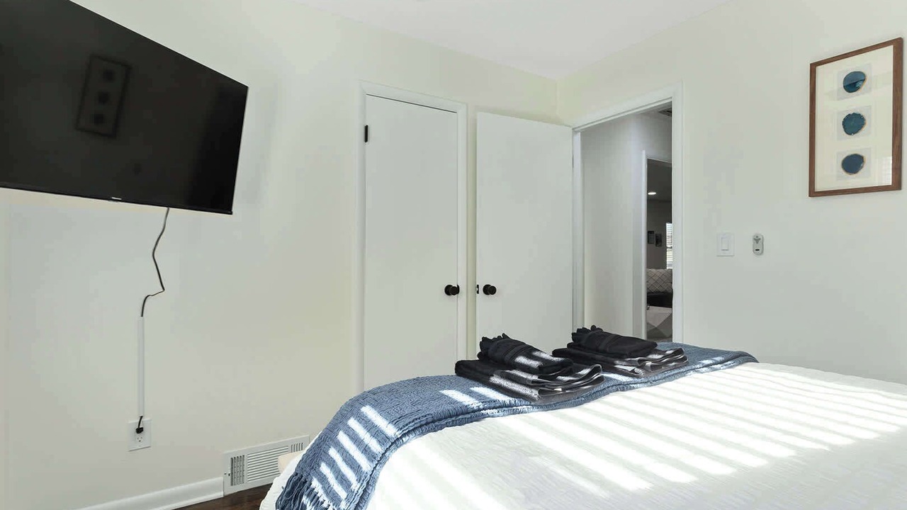 Photo of Bedroom in Overland Park