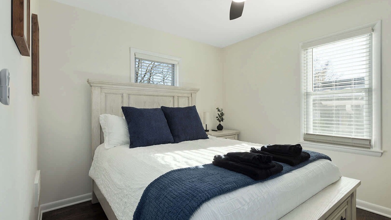 Photo of Bedroom in Overland Park