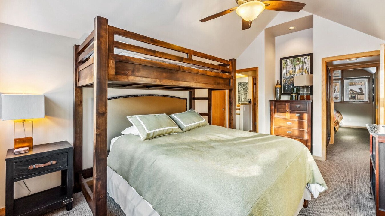 Photo of Bedroom in Keystone