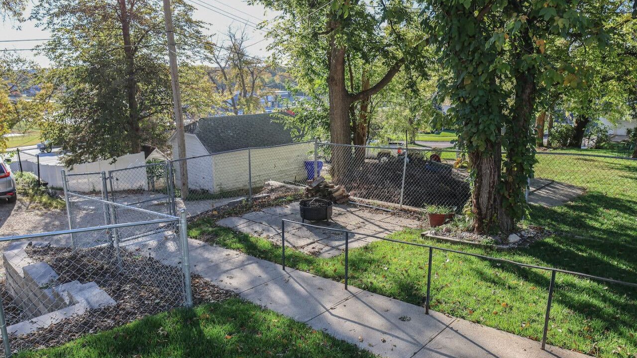 Photo of Outdoor in Elkhorn