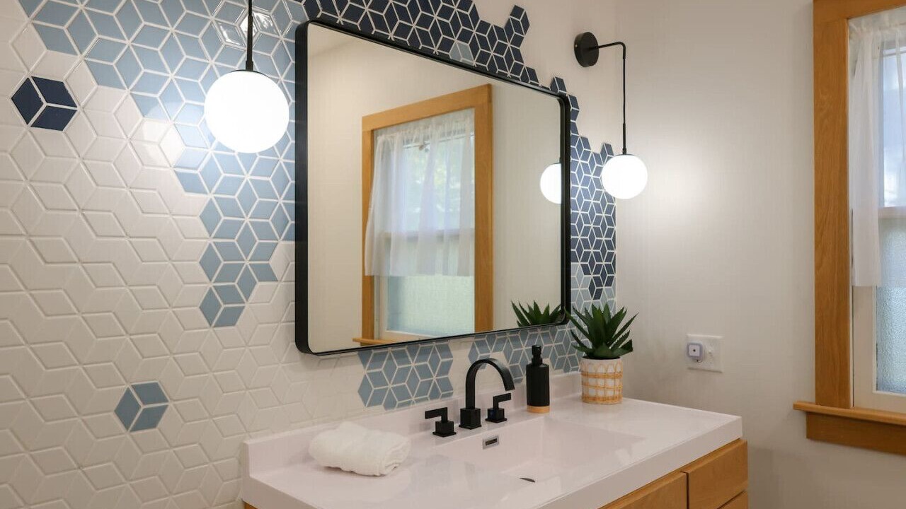 Photo of Bathroom in Elkhorn