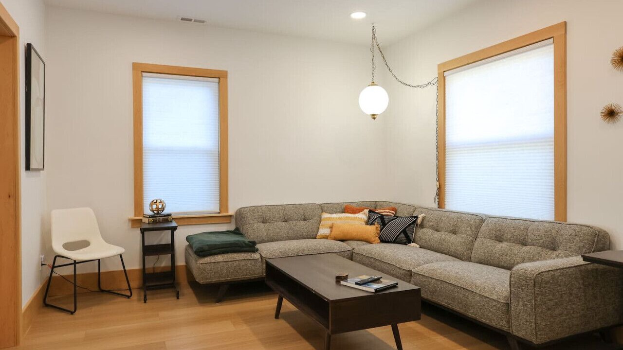 Photo of Livingroom in Elkhorn