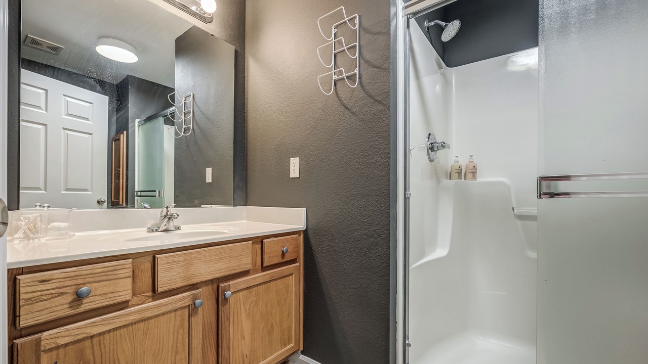 Photo of Bathroom in Wea