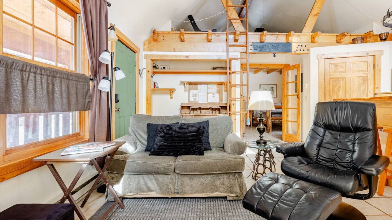 Photo of Livingroom in Minturn