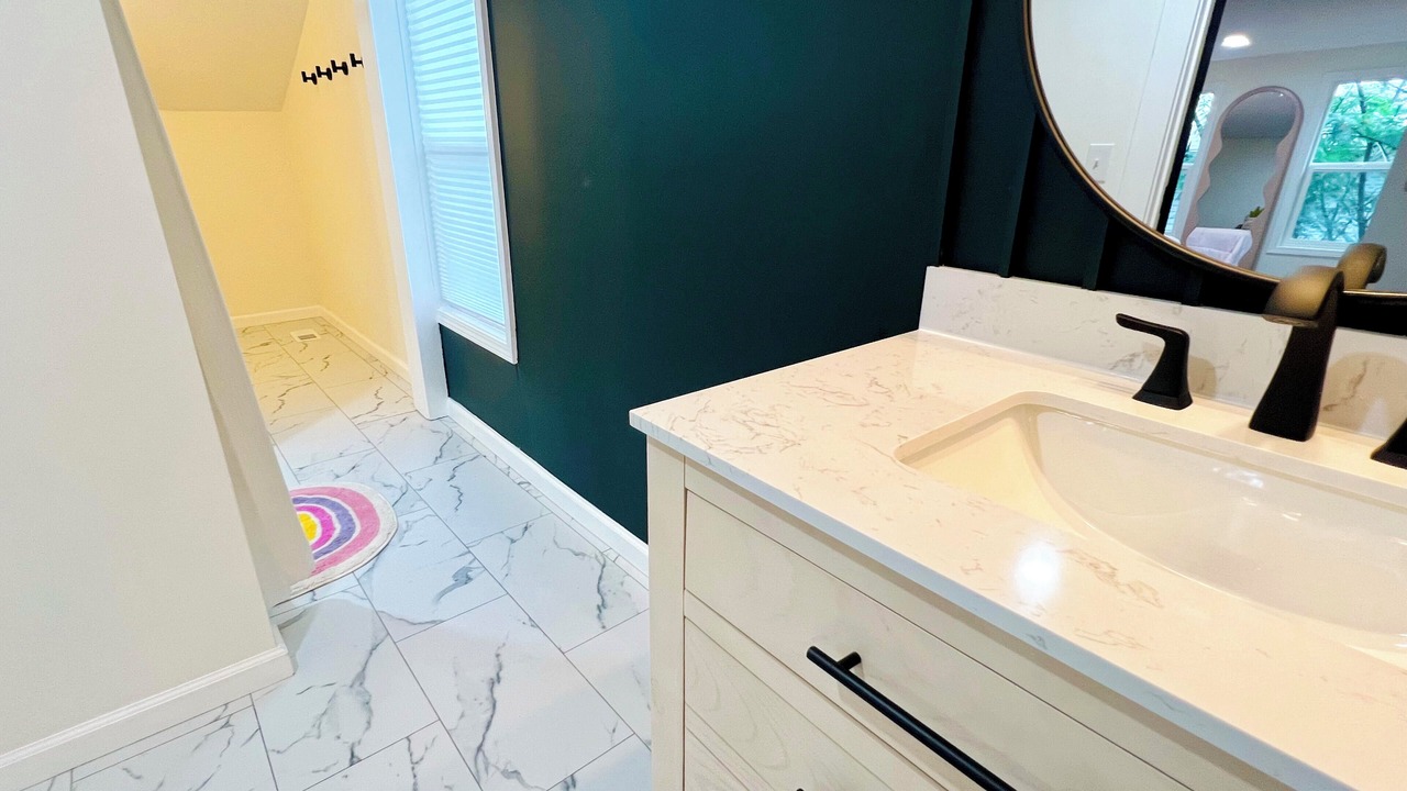 Photo of Bathroom in Lee's Summit