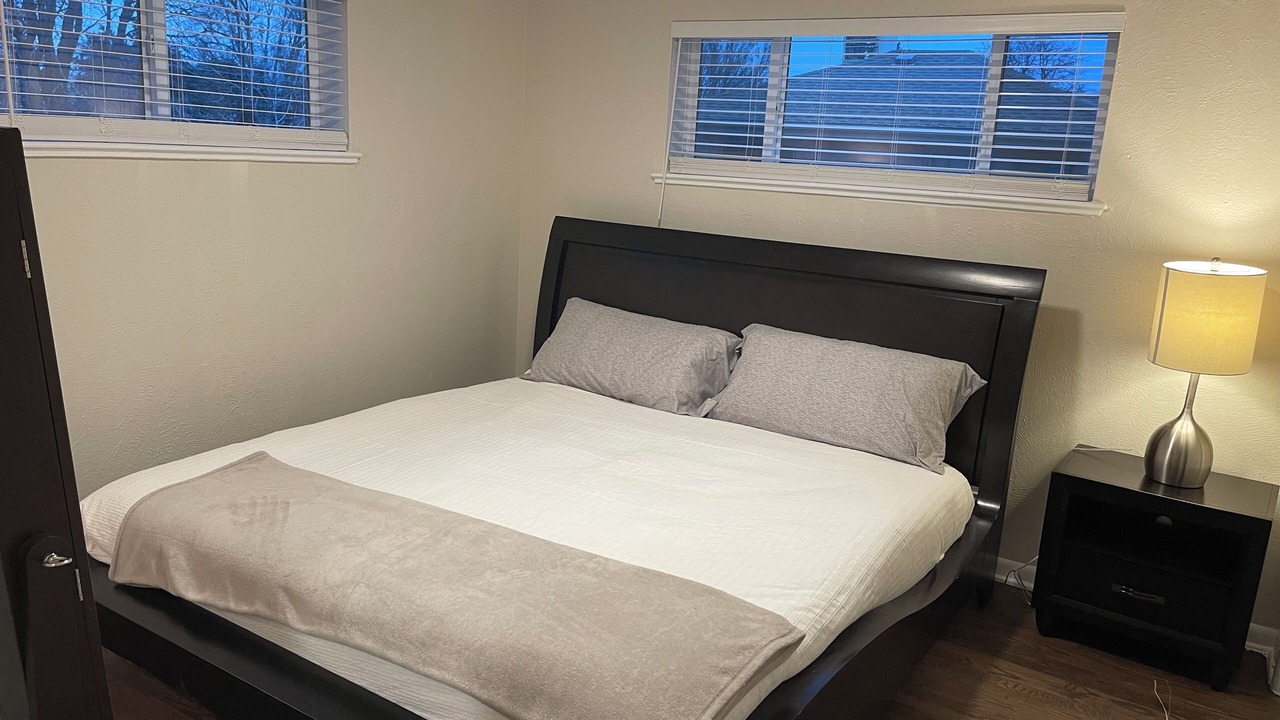 Photo of Bedroom in Aurora