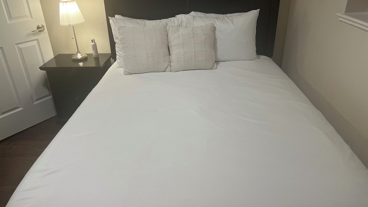 Photo of Bedroom in Aurora