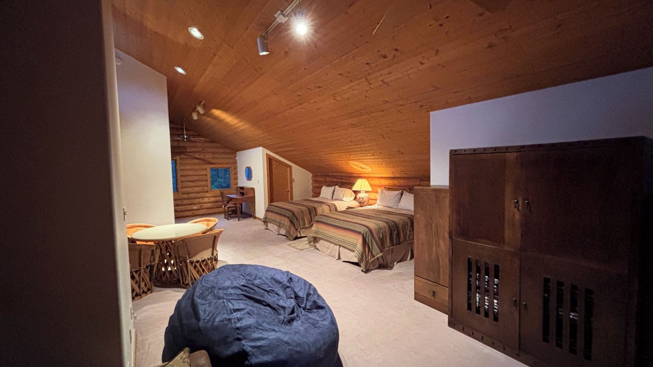 Photo of Bedroom in Canoncito