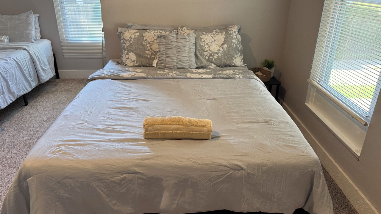 Photo of Bedroom in Independence