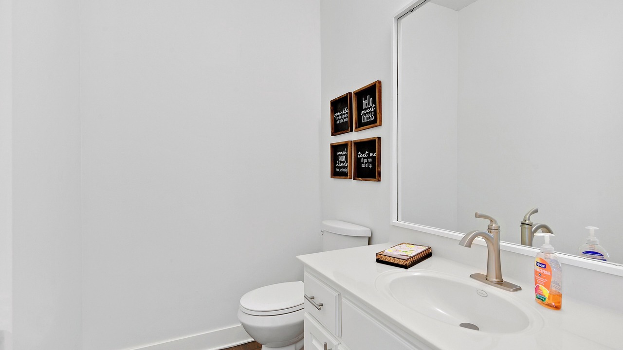 Photo of Bathroom in I-435 West KC-KS