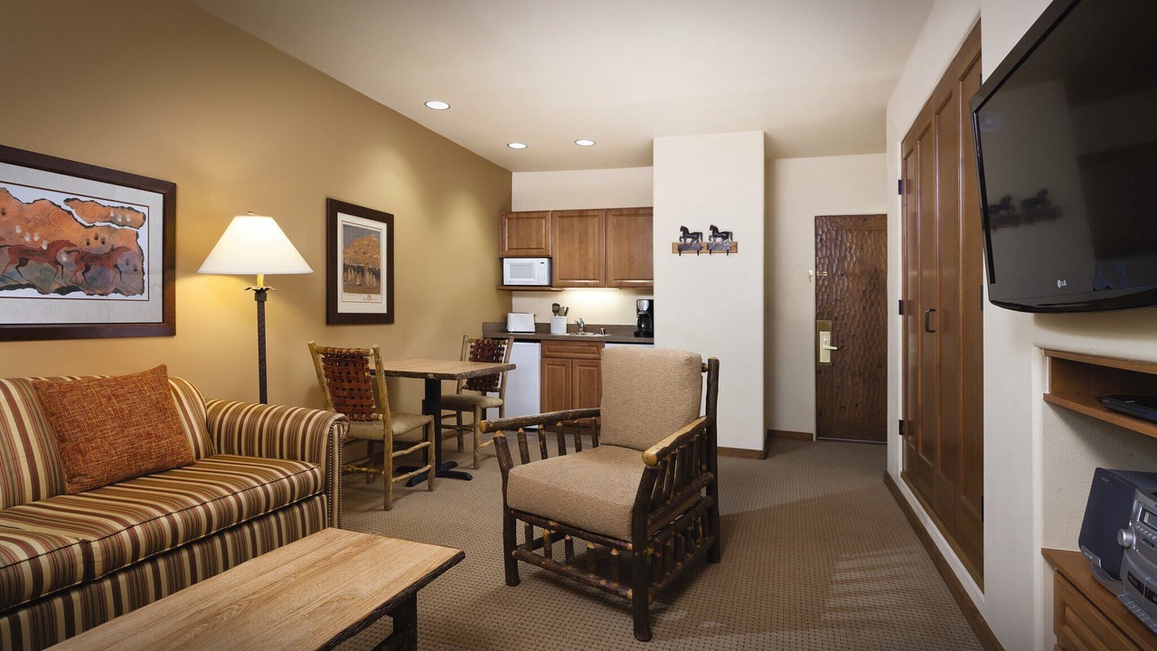Photo of Livingroom in Taos