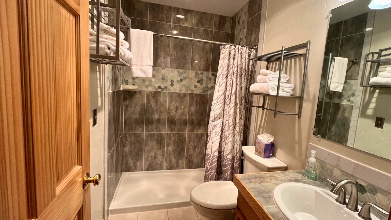 Photo of Bathroom in Clark