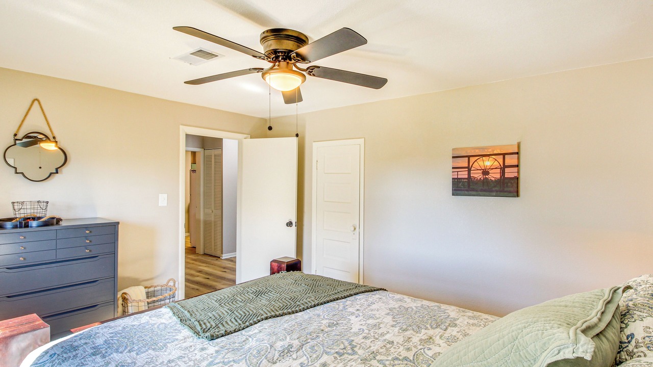 Photo of Bedroom in Drexel