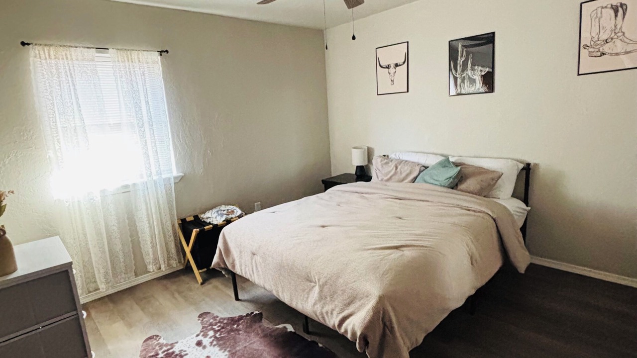 Photo of Bedroom in Cushing