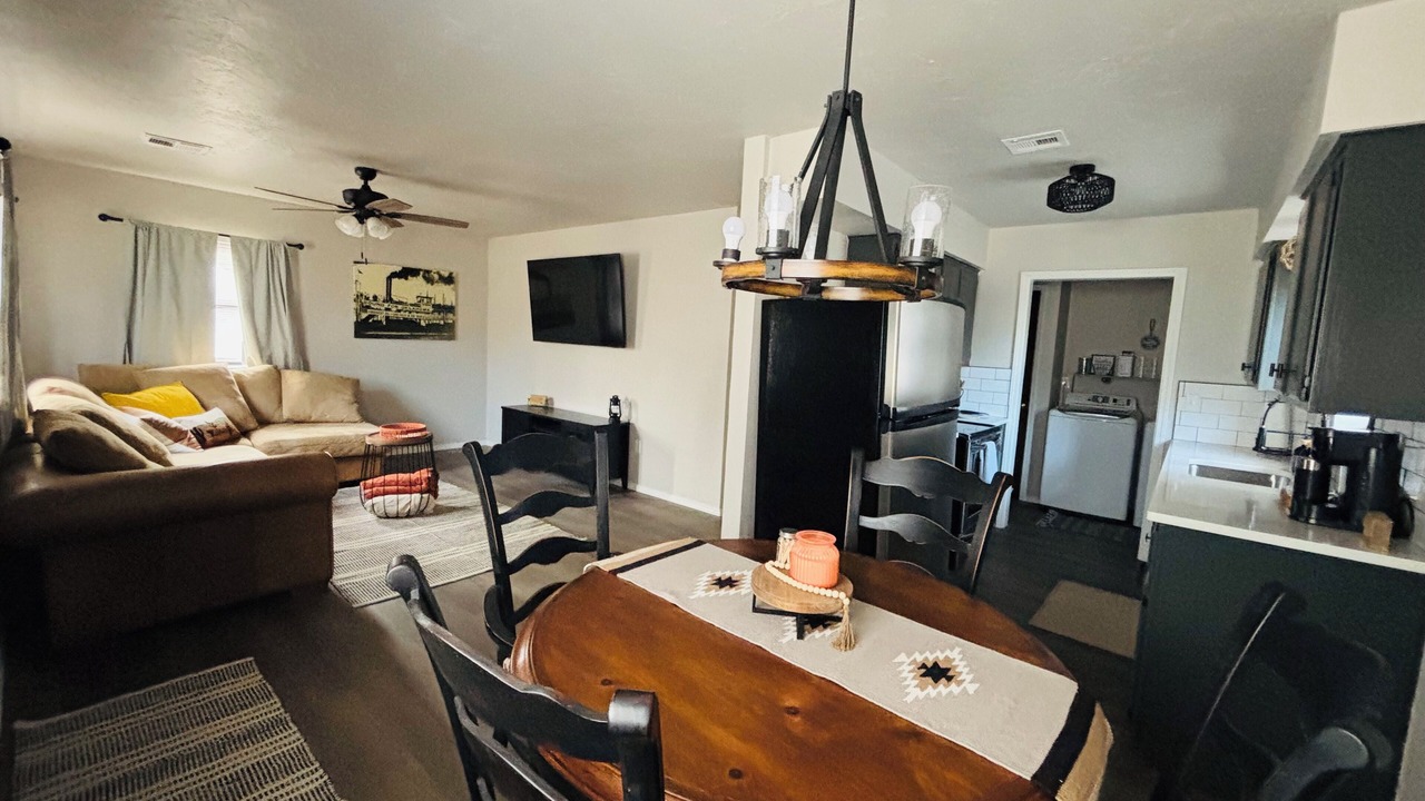 Photo of Livingroom in Cushing