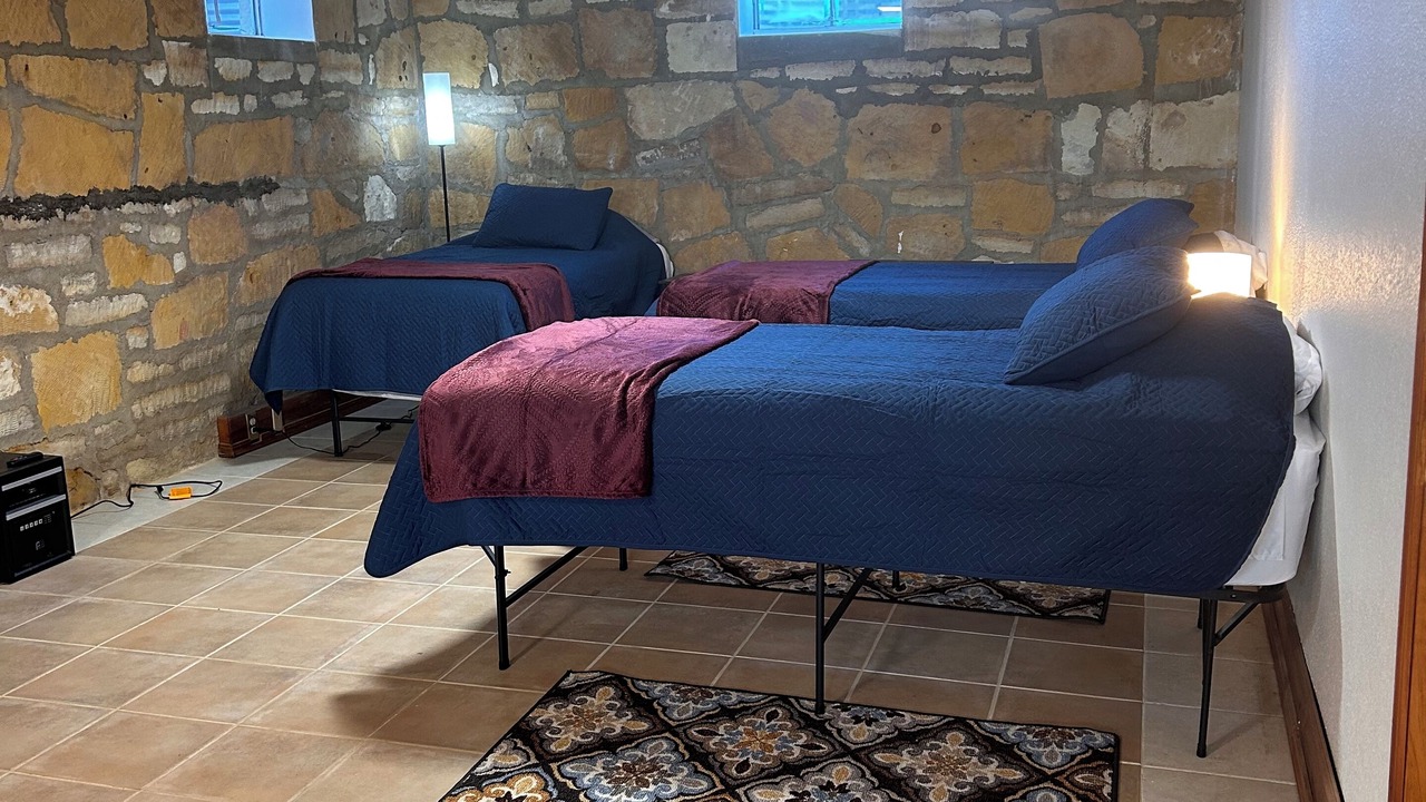 Photo of Bedroom in Mitchell County