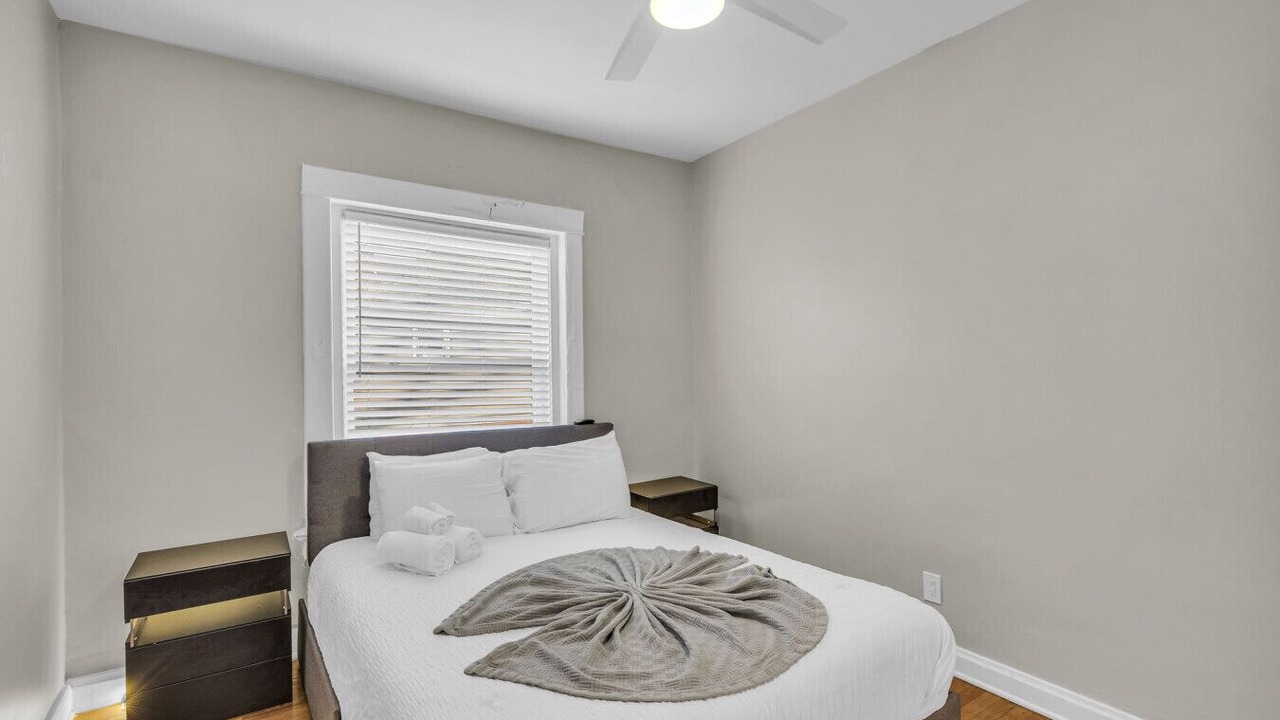 Photo of Bedroom in South Hyde Park