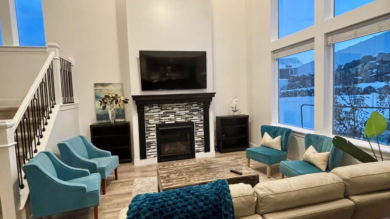 Photo of Livingroom in Draper