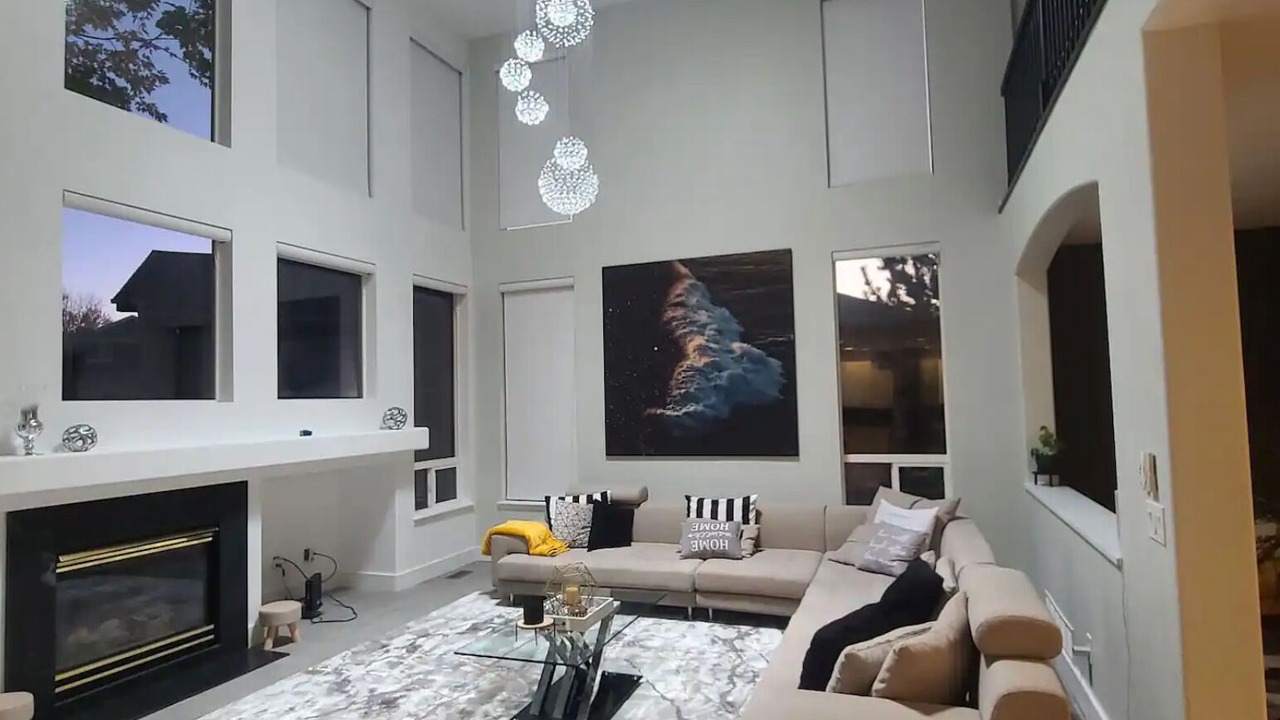 Photo of Livingroom in Thornton