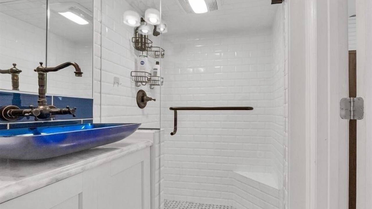 Photo of Bathroom in City Park West