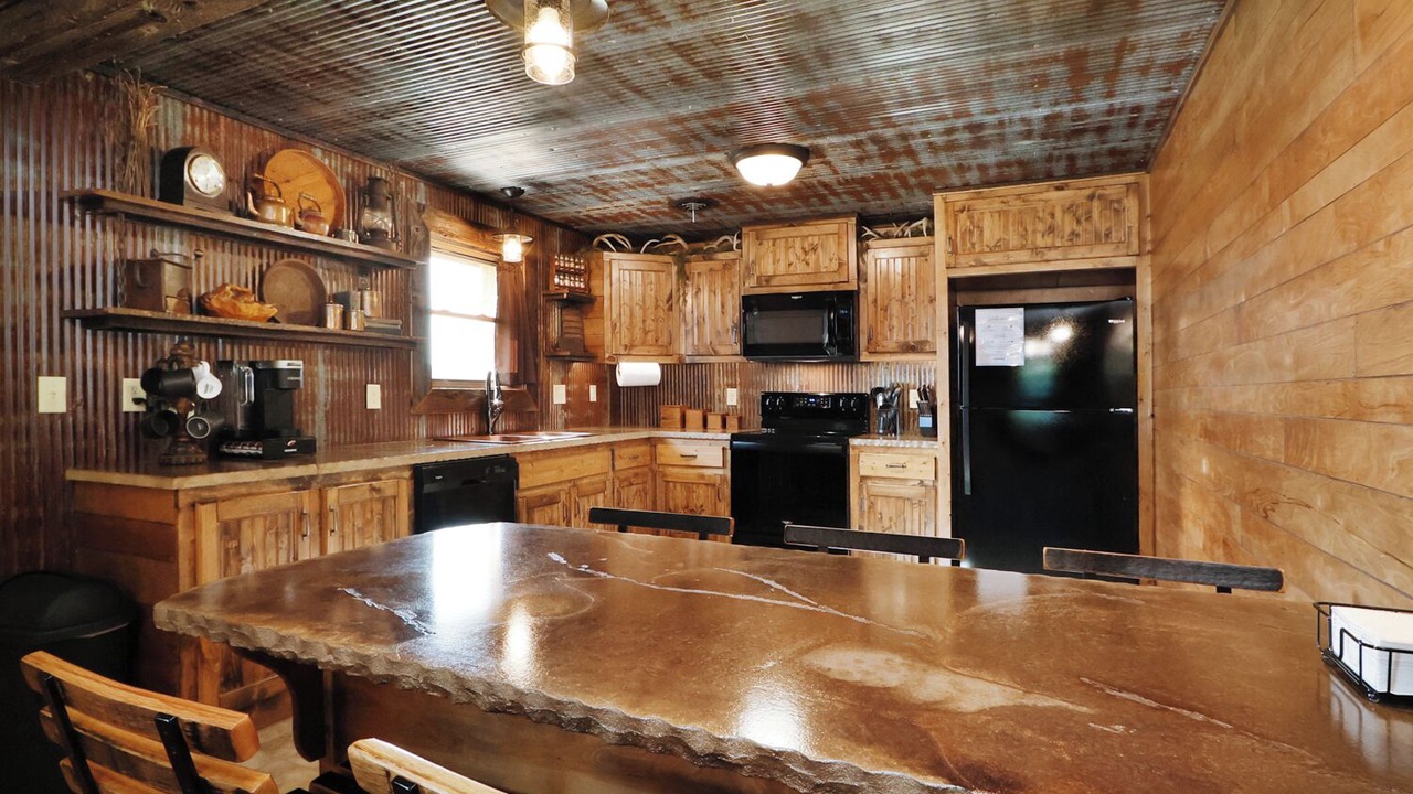 Photo of Kitchen in Grandview Plaza