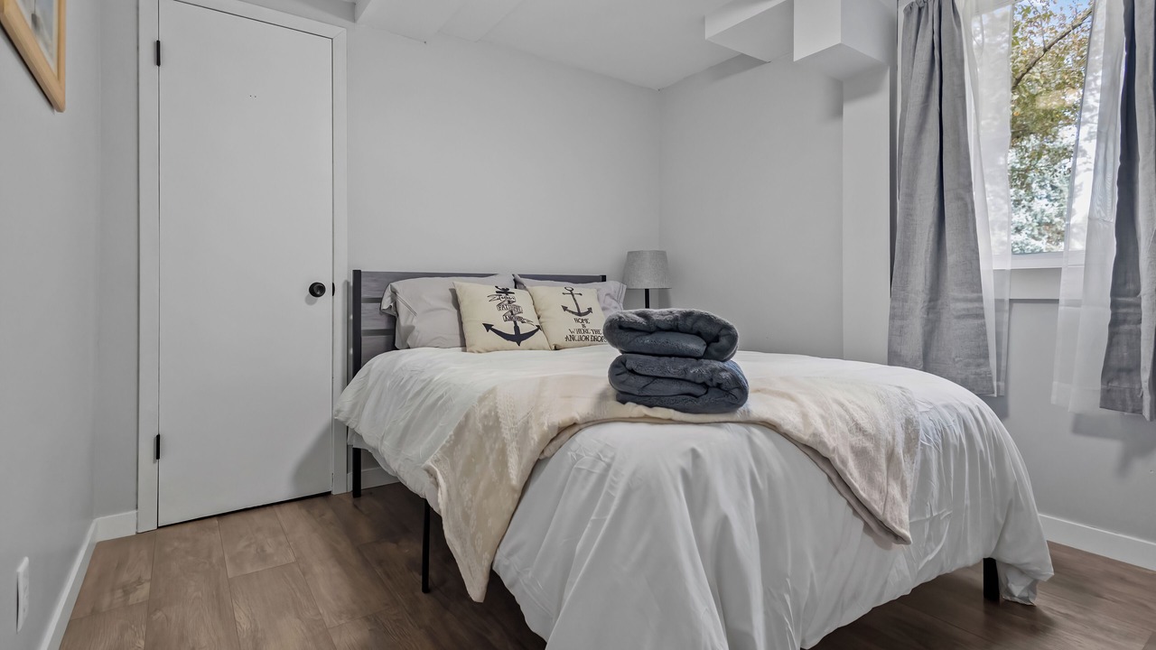 Photo of Bedroom in Millard