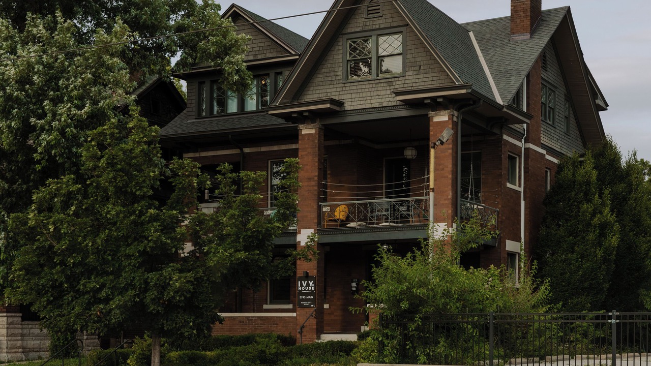 Photo of Outdoor in Hanover Place