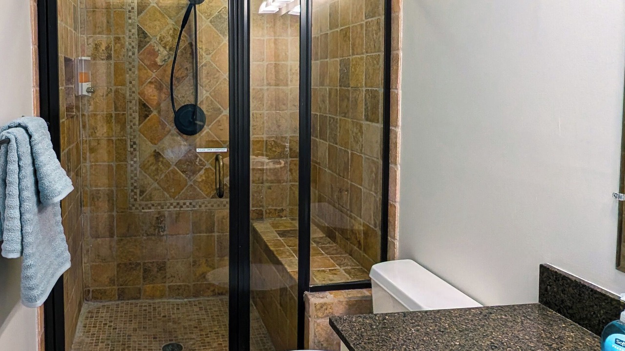 Photo of Bathroom in Overland Park