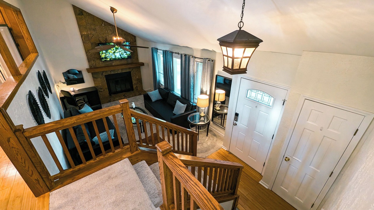 Photo of Livingroom in Overland Park
