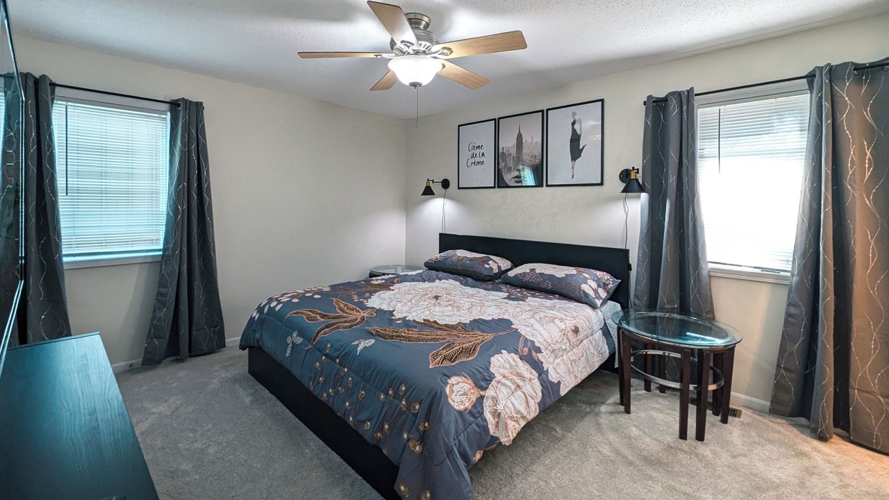 Photo of Bedroom in Overland Park