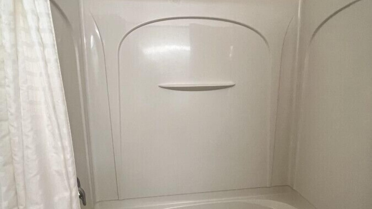 Photo of Bathroom in Downs