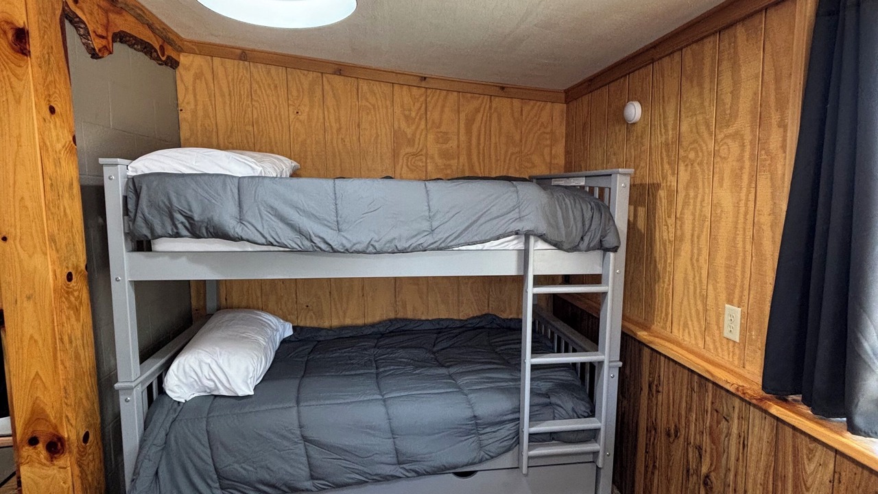 Photo of Bedroom in Ellsworth County