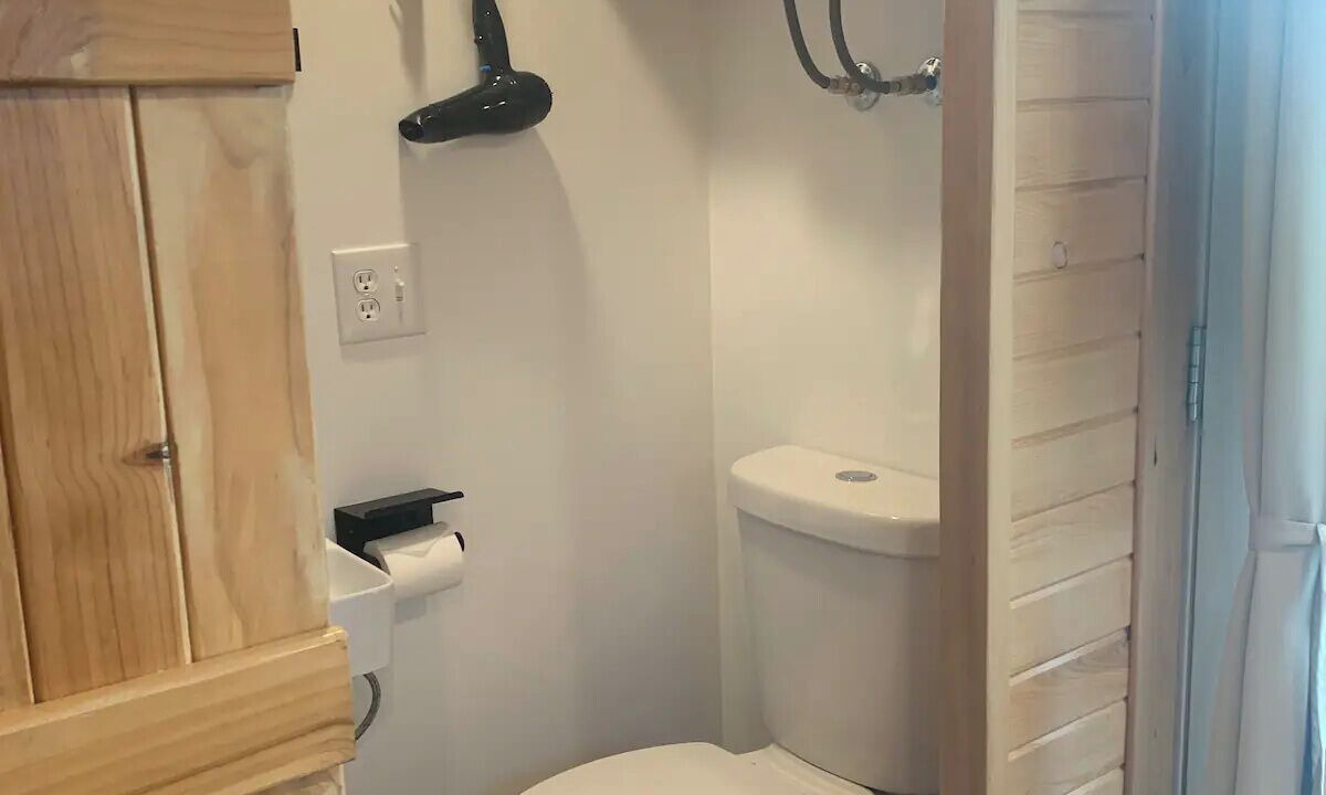 Photo of Bathroom in Walker