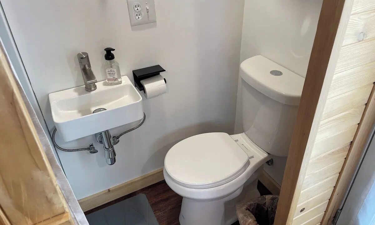 Photo of Bathroom in Walker